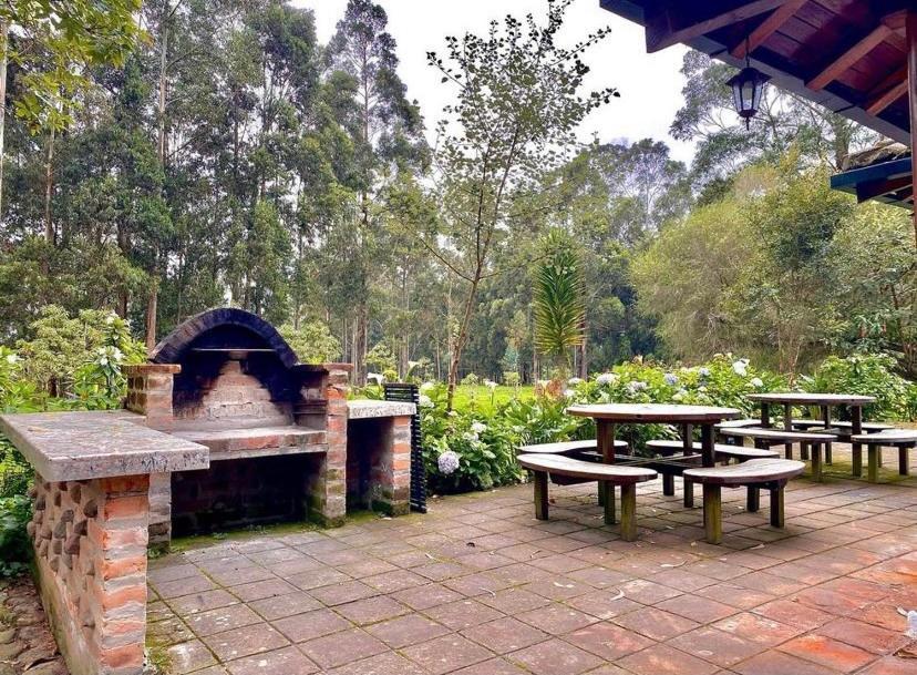 Hacienda San Juan De La Vega Bed & Breakfast Otavalo Exterior foto